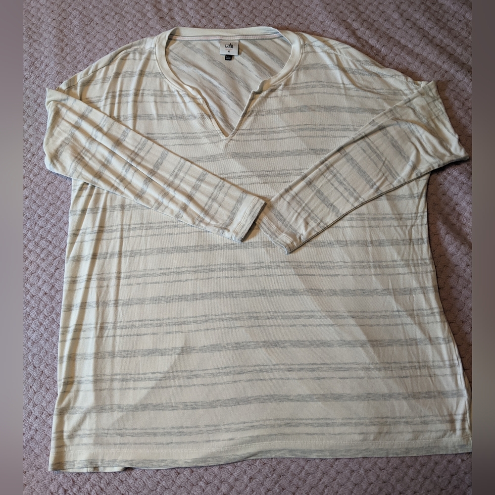 Size medium long sleeve Cabi